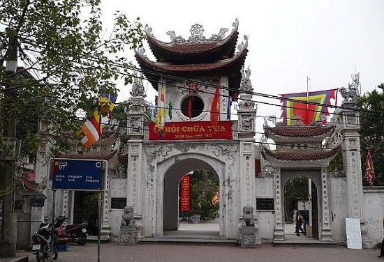 cua hang to yen chat luong tai ha noi gan pho chua vua