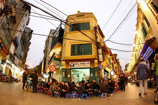 cua hang to yen ha noi noi tieng tai pho luong ngoc quyen